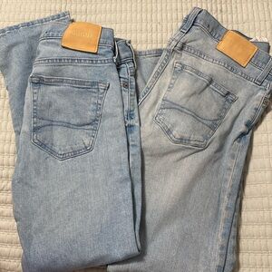 Hollister Jeans 2 for the price of one ✨